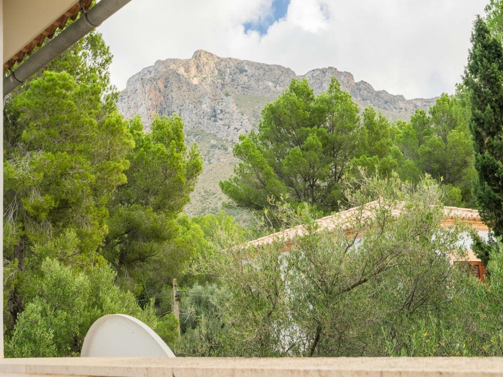 In Balearic Islands Villa Artá